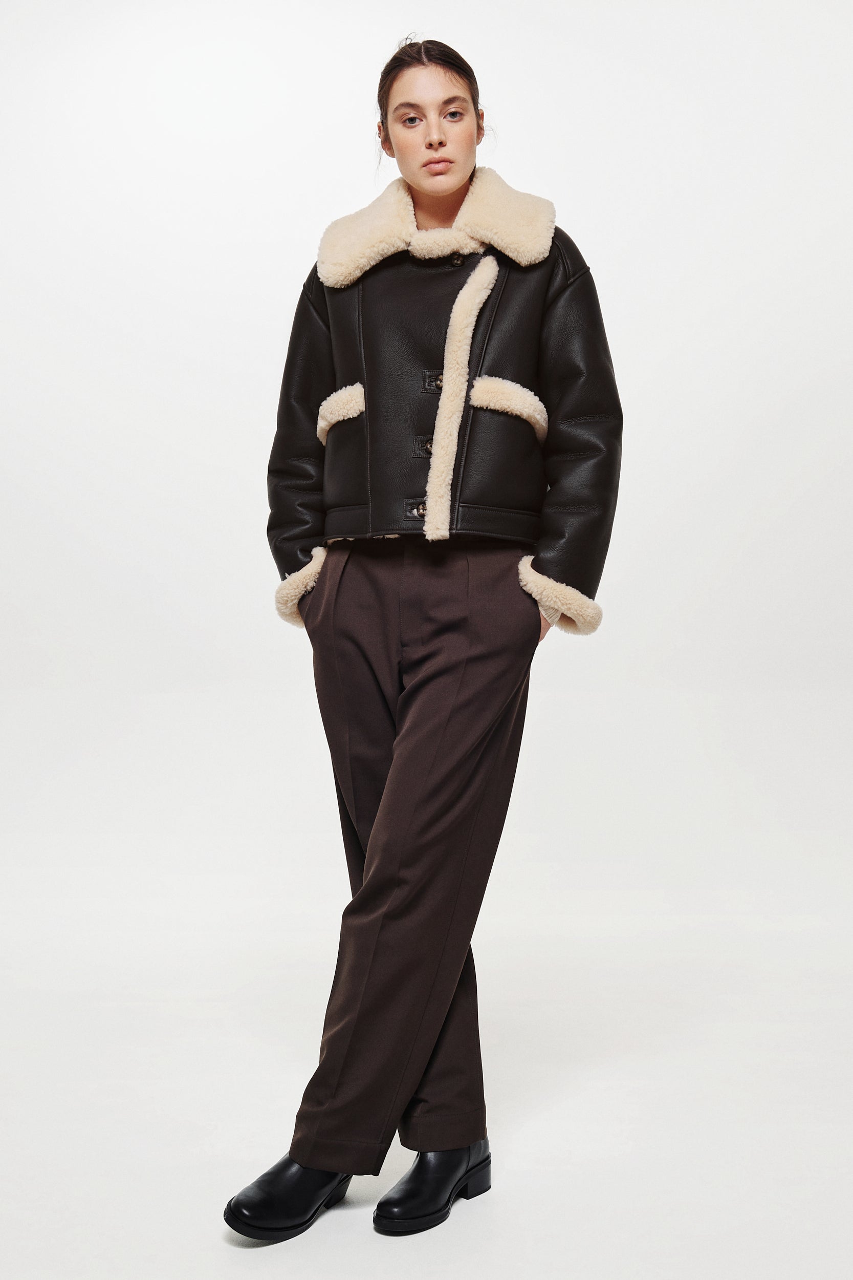 Cropped shearling jacket (1905)