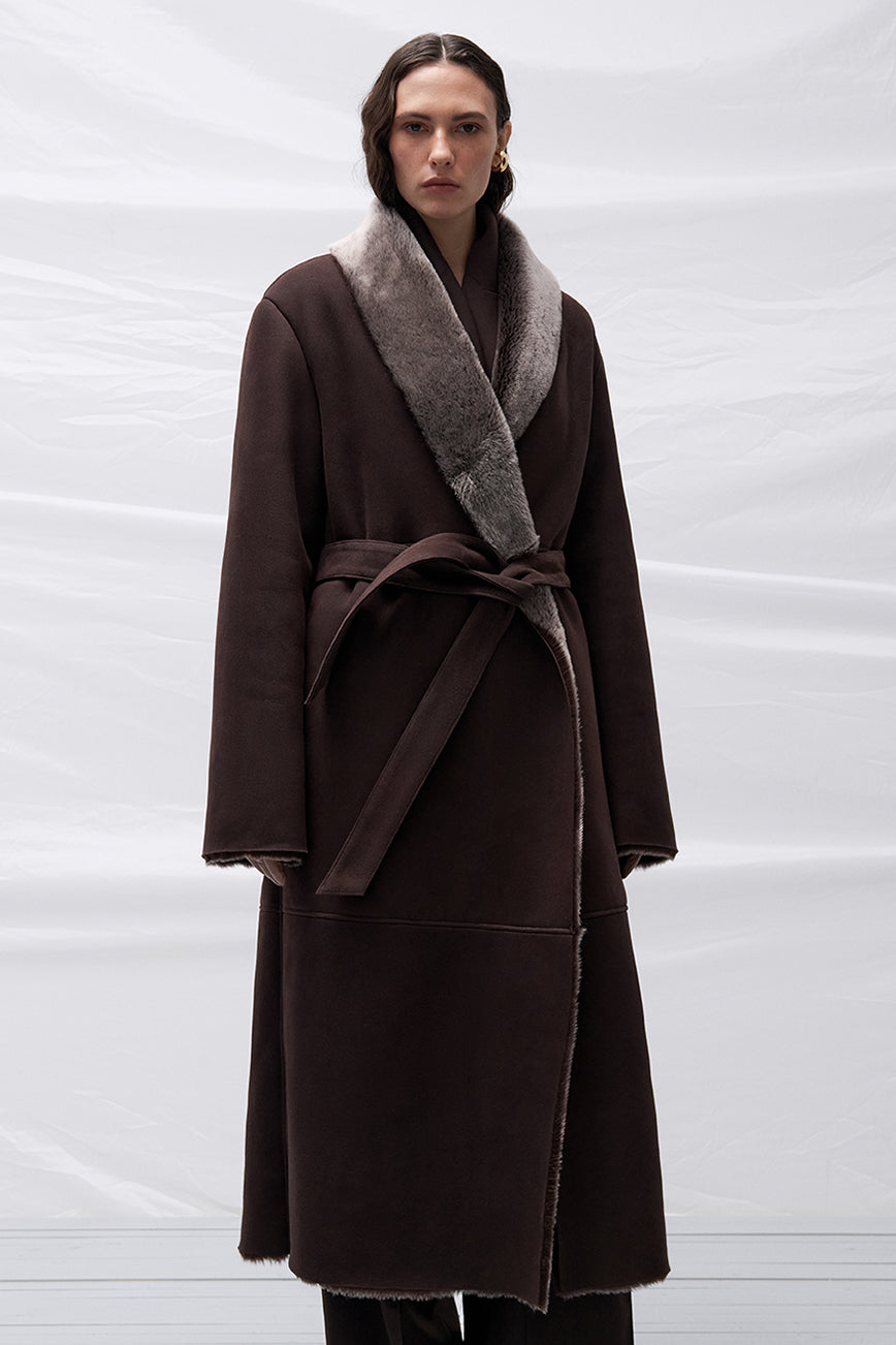 ДУБЛЯНКА З ОВЧИНИ THOM У ТЕМНО-КОРИЧНЕВОМУ