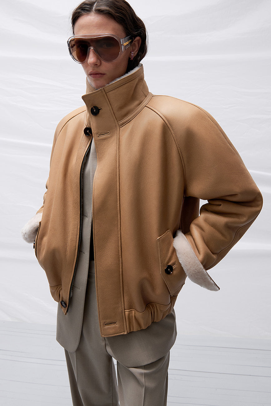 ДУБЛЯНКА З ОВЧИНИ THOM У ТЕМНО-КОРИЧНЕВОМУ