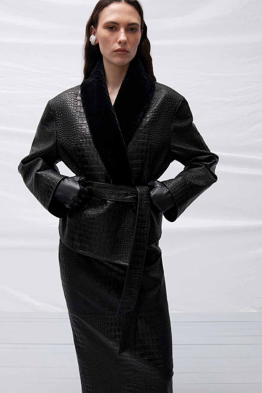 ДУБЛЯНКА З ОВЧИНИ THOM У ТЕМНО-КОРИЧНЕВОМУ