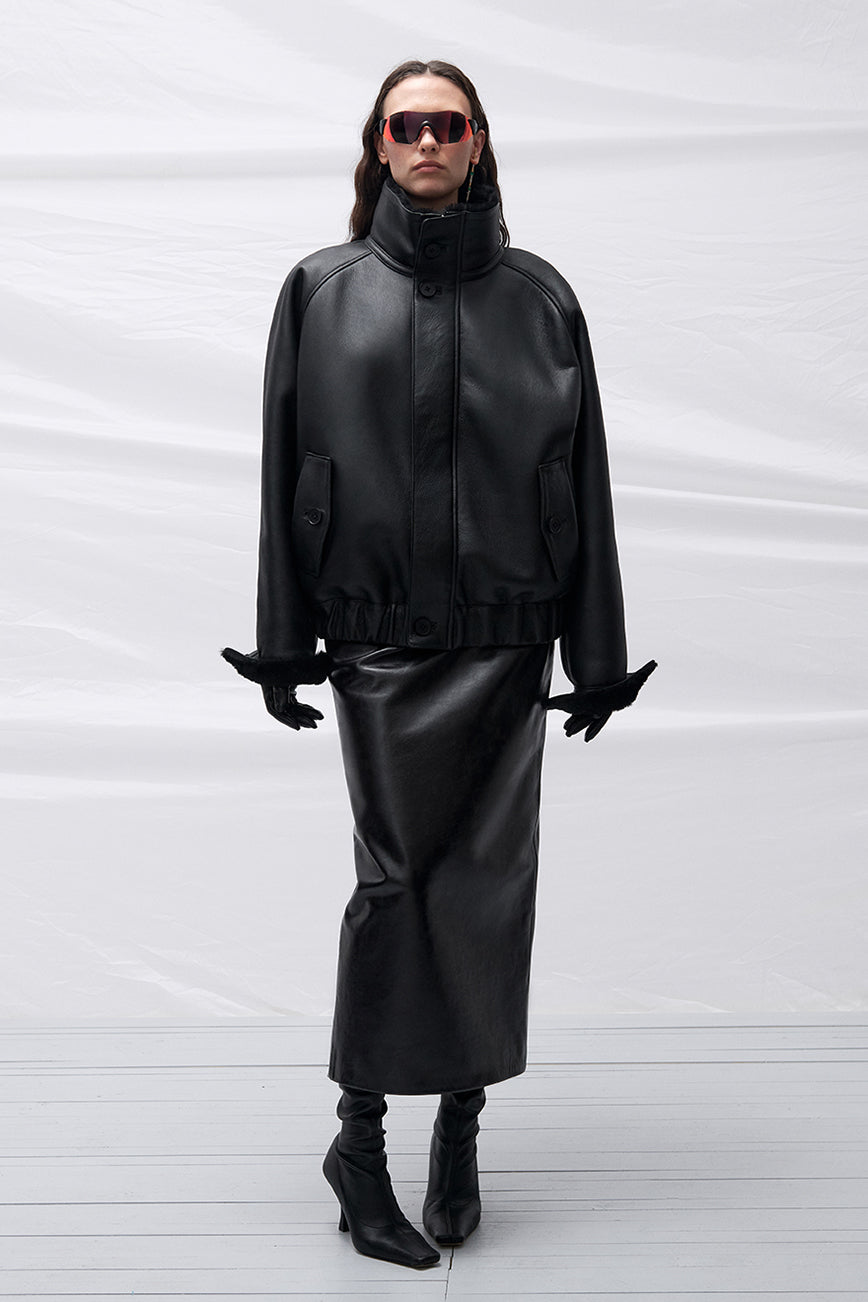 ДУБЛЯНКА З ОВЧИНИ THOM У ТЕМНО-КОРИЧНЕВОМУ