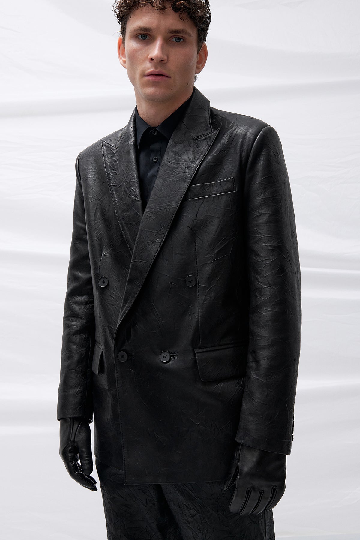 ДУБЛЯНКА З ОВЧИНИ THOM У ТЕМНО-КОРИЧНЕВОМУ