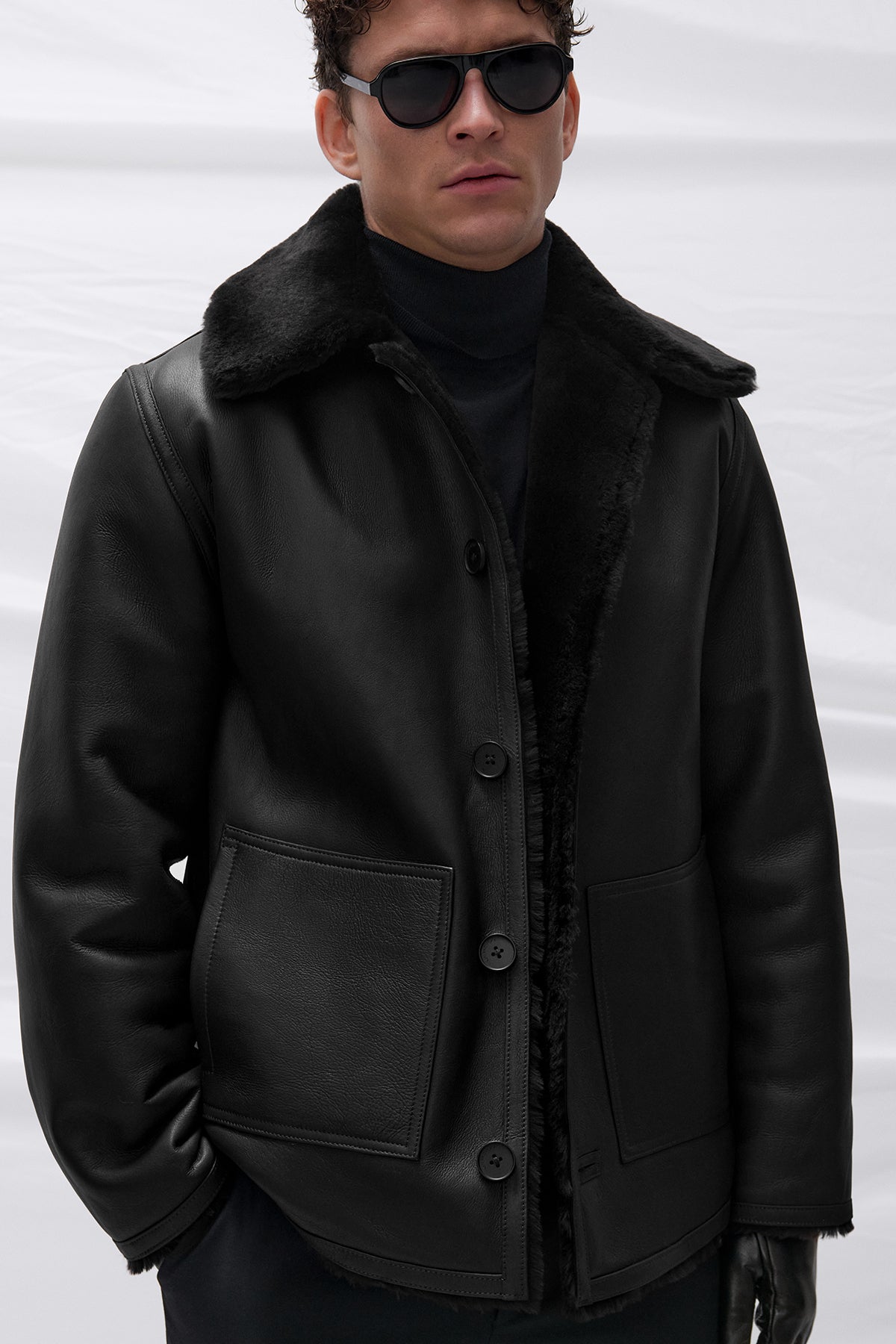 ДУБЛЯНКА З ОВЧИНИ THOM У ТЕМНО-КОРИЧНЕВОМУ