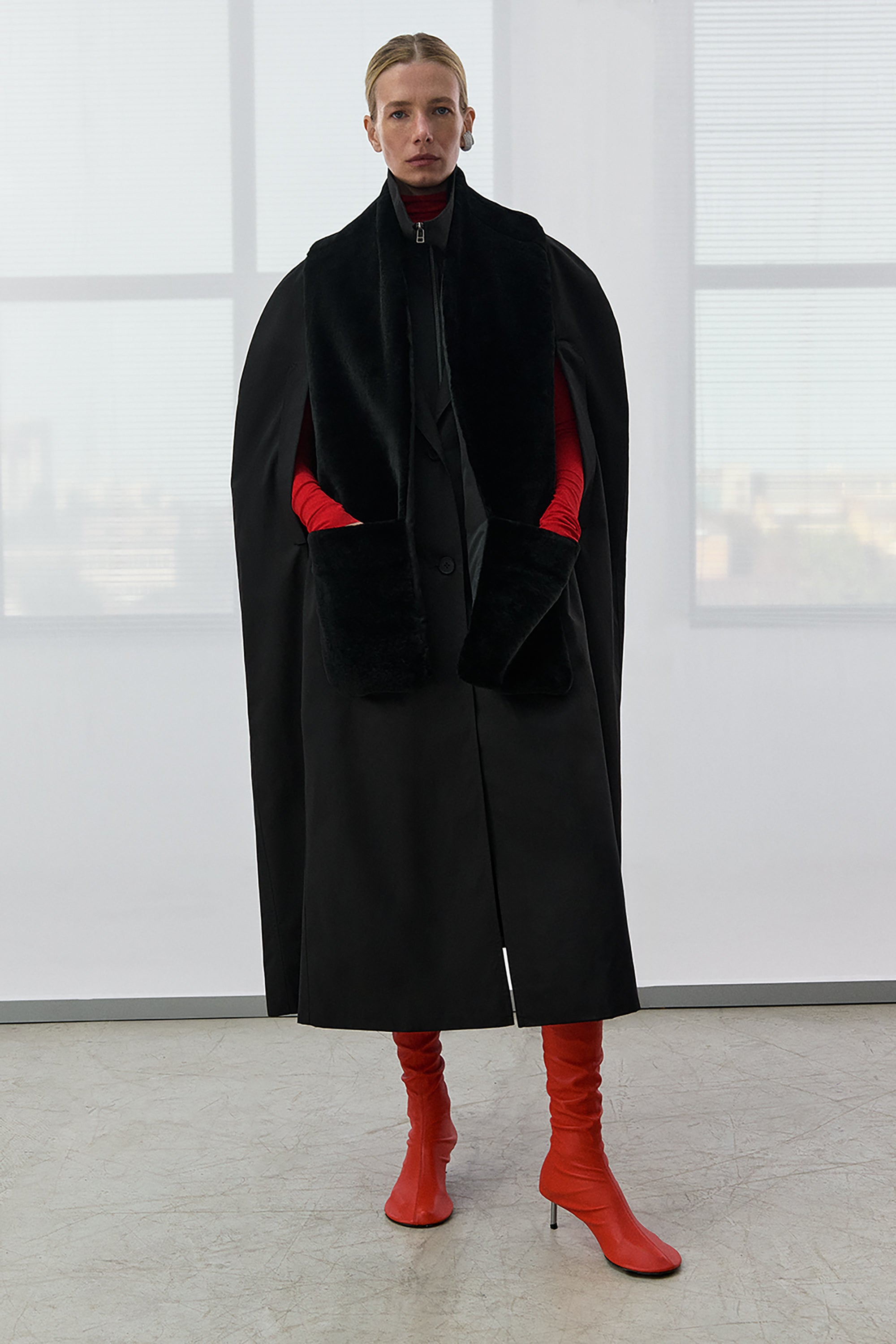 ASTER CAPE TRENCH COAT(FW26.1.1)